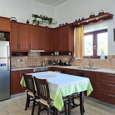 Enastron Vacation House كيساموس المظهر الخارجي الصورة